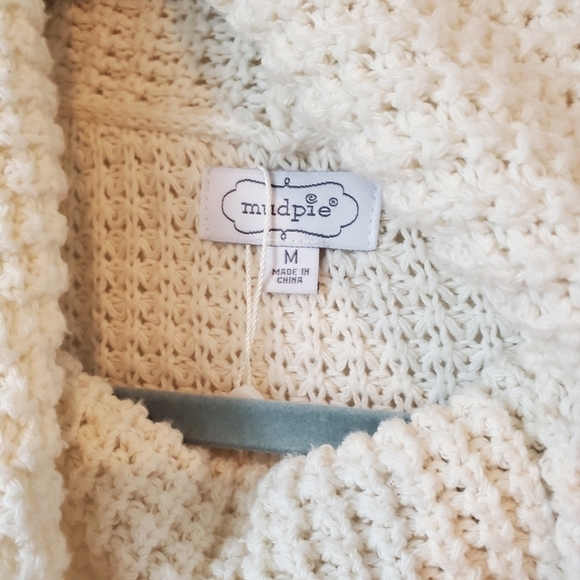 Sweater - Picture 3 of 4